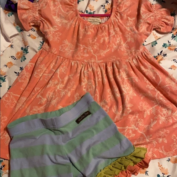 Matilda Jane size 6 outfit.